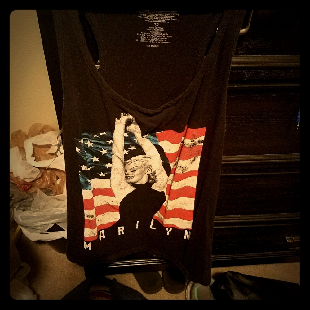 Marilyn shirt